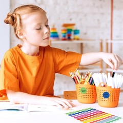 High-Quality 3/4 Inch Round Colored Stickers – 1600 Labels for Home & Teaching