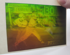 VTG Polaroid 3-D 90’s Hologram Sticker – Roberto Clemente 3K HITS ~ 2.5 X 3.5″