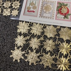 Anna Griffin Holiday Medallion Dresden Die Cuts Gold Foil New 47 Dies Germany