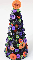 2 NEW Packs of Assorted HALLOWEEN BUTTONS Dress It Up & Daisy D’s CARDS & CRAFTS