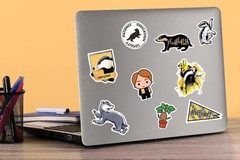 HARRY POTTER HUFFLEPUFF THEME DIE CUT VINYL 50 CT STICKER PACK