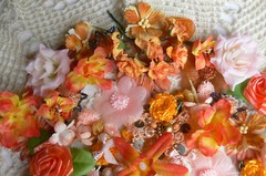 APRICOT ORANGE Tones – 65+ Flower Petals Mix 1-7cm Njoyfull Crafts WMF B