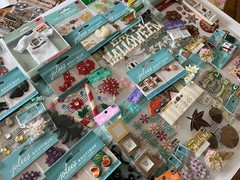 #298 – JOLEE’S ONLY STICKER LOT 100 pkgs – RARE HARD TO FIND STICKERS DUPLICATES
