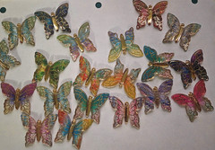 CraftBuddyUS 20 pcs 1.25in x 1.5in Assorted Acrylic Mixed Butterflies