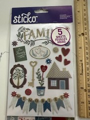 Sticko Autocollant Family Icons & Words Flip Pack 148PC Letters Banners Phrases