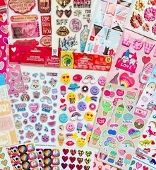 850 Stickers In Different Shapes Themes Colors Sizes Holiday Season Mixed Lot