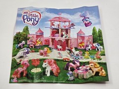 Poster Checklist Insert from G3 My Little Pony Crystal Rainbow Castle Palace