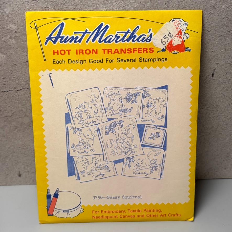 VTG MCM Transfer Pattern Hot Iron On Aunt Martha’s Sassy Squirrel Animals Cute