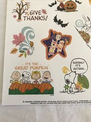 PEANUTS ‘HALLOWEEN/THANKSGIVING/AUTUMN’ STICKERS -22 STICKERS -BUY MORE AND SAVE