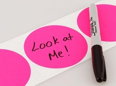 Vibrant 3 Inch Fluorescent Pink Circle Stickers – 500 Count for Easy Labeling