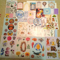 Cardmaking/Collage Supplies, 200 Pieces