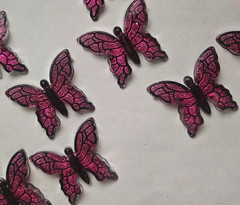 CraftBuddyUS 12 pcs 1.25in x 1.5in Hot Pink & Black Acrylic Butterflies