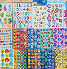 Wholesale 500 STICKER Lot Sandylion Hallmark AGC DISNEY RECOLLECTIONS Sticko Set