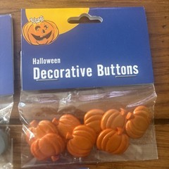 5- Packs Decorative HALLOWEEN Theme Buttons Set for Sewing & Crafts New In Packs