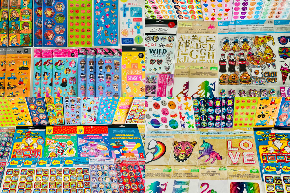 600+ STICKER Supply Sandylion Hallmark SANRIO AGC Trends Carlton DISNEY Hasbro