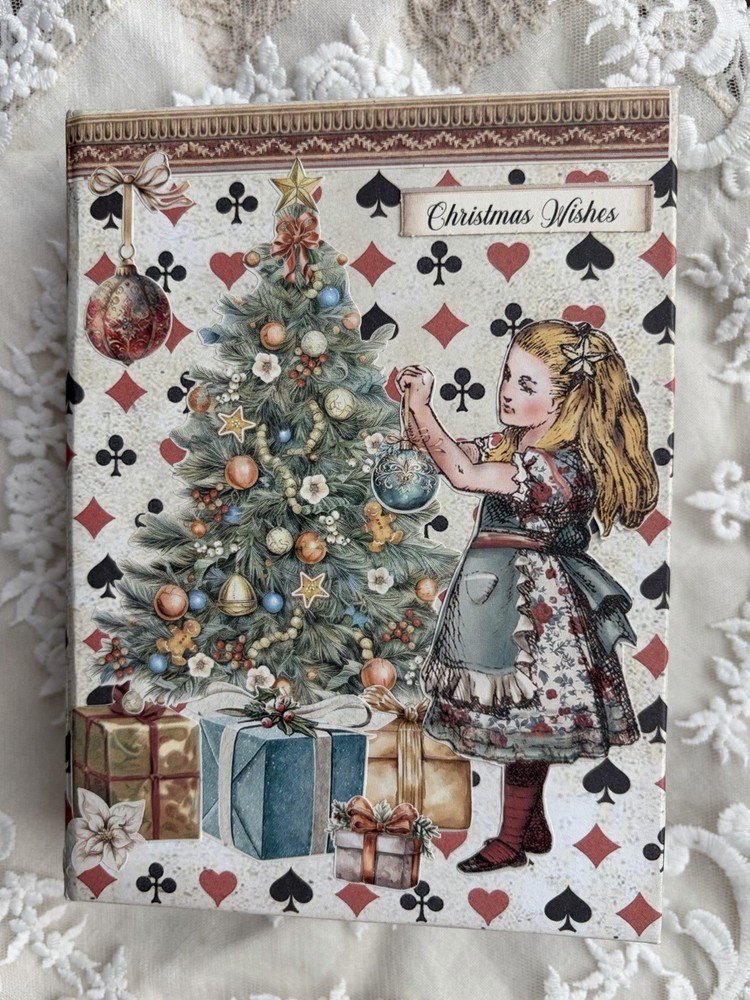 Junk Journal Handmade – Christmas Alice in wonderland