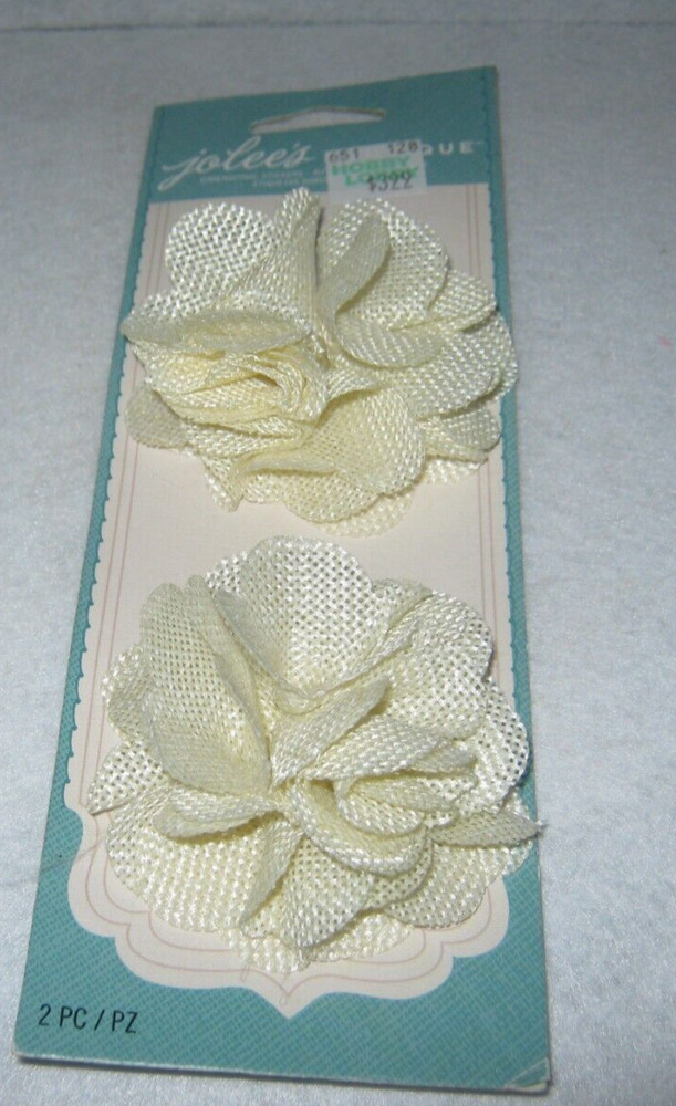 EK Success – Jolee’s Boutique – Dimensional Stickers – Cream Burlap Flowers