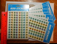 2 Packs Vintage Dinosaur Head Stickers (3/8″) 8 Dinosaurs, 704 Stickers – new