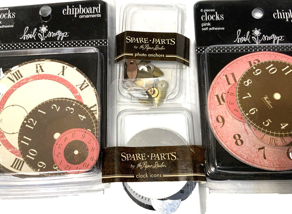 Lot Of 21 CLOCK FACES 23 METAL PHOTO ANCHORS Scrapbook Embellishments 2006 2007