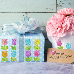 500 Pcs 1.5 Inch Glitter Tulip Stickers, 6 Colors Self-Adhesive Labels
