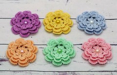 Crochet Flower Layered w/pearl Applique Cardmaking 6Pc Pastel Blue Pink Yellow