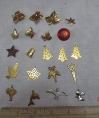 22 Vintage Crafting Buttons & Charms – Embellishment paper crafts jewelry sewing