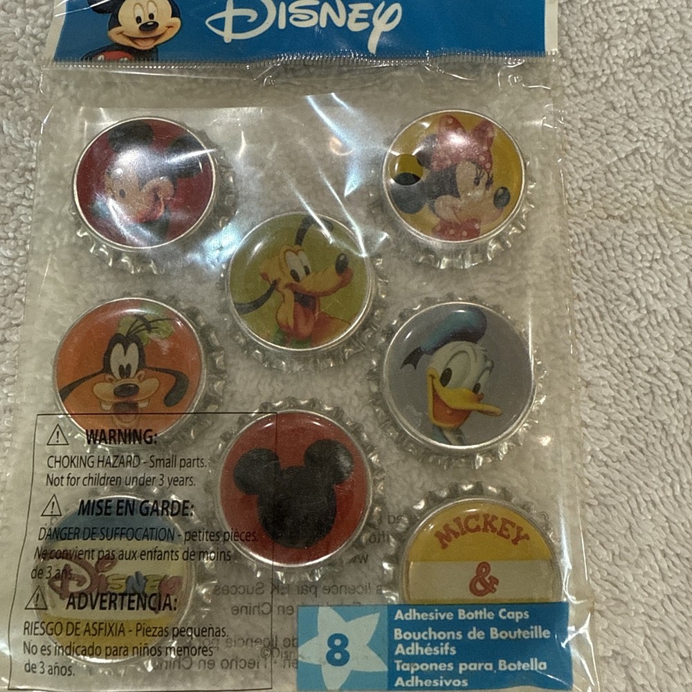 Disney Mickey Friends 8 Adhesive Bottle Caps Stickers Goofy Pluto Minnie Donald