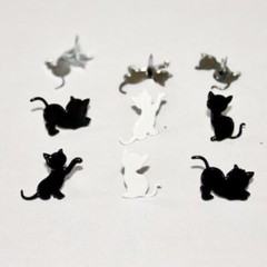 KITTEN SCRAPBOOKING DECORATIVE BRADS EYELET OUTLET 8 PCS 4 DESIGNS