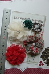 RED Floral GREY IVORY GREEN Mix Fabric 5 Flower Pack 35-75mm Manor House