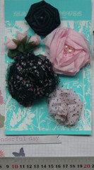 PINK & BLACK Mix Rose Buds Floral & Spot Organza 7 Flower Pk 15-70mm Manor House