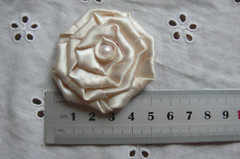 Satin Rosette Flower CREAM – Single – Pearl Centre 40-50mm CC NJC