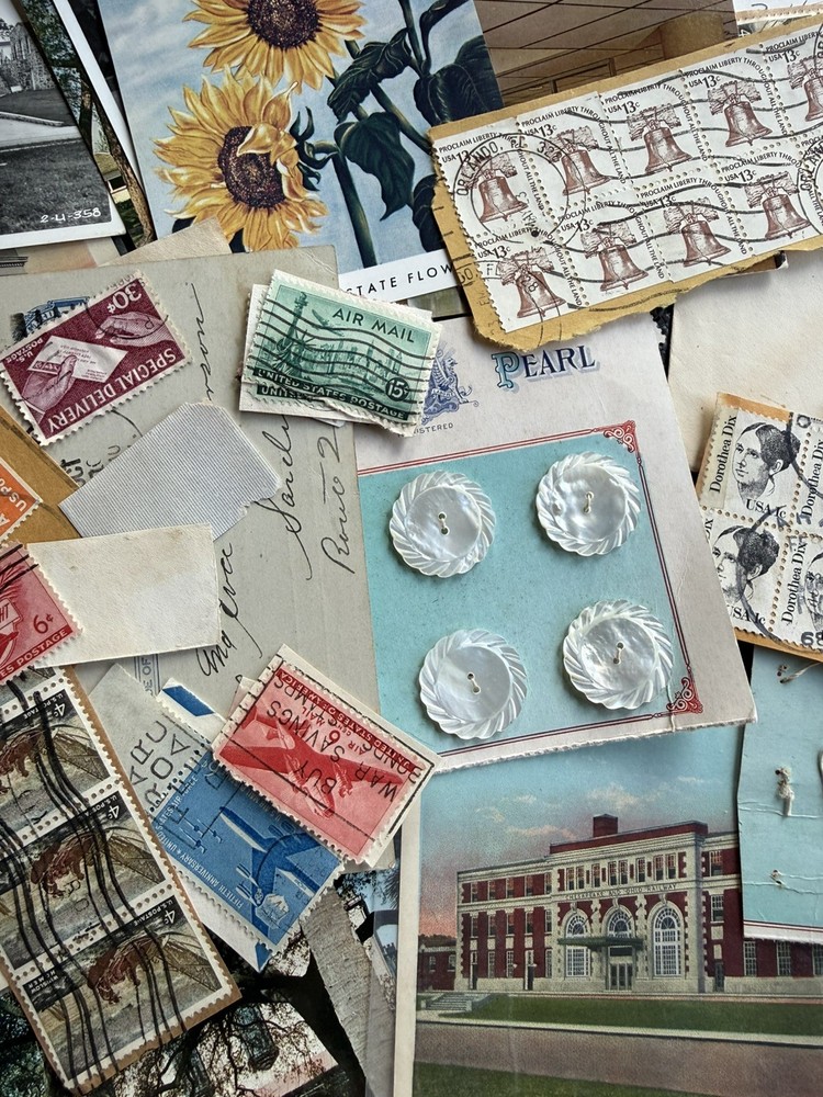 100 Pieces Vintage Scrapbook Supplies Pack Vintage Ephemera Bundle Junk Journal