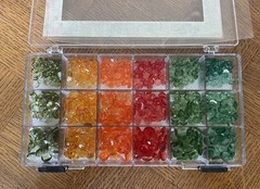3 Birds Design Faceted Gems Goodie Box Over 750 Pcs Estate Collection