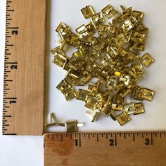 HyGlo Deco Fasteners – Brads – 1/4″ Gold Square – 100 – NEW