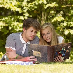 Artistic 148-Page DIY Scrapbook with Leather Cover – Perfect for Special Moments