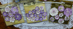 Mixed Blossoms LAVENDER 8 Paper Flowers 25-45mm across Penny Lane Petaloo X A