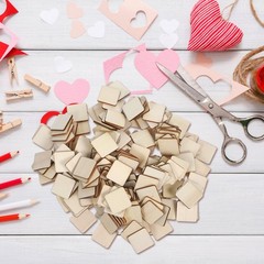 200 Pcs Square Blank Wood Pieces Unfinished Wood Slices Crafts 25 mm
