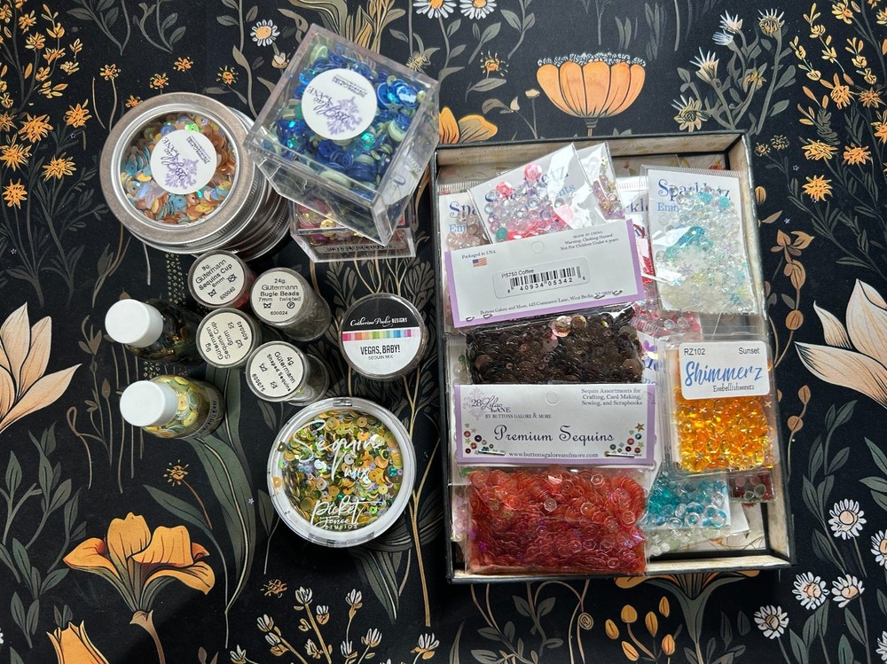 36 piece Lot Buttons Galore Sparkletz Sequin Jewels Embellishment Mixes
