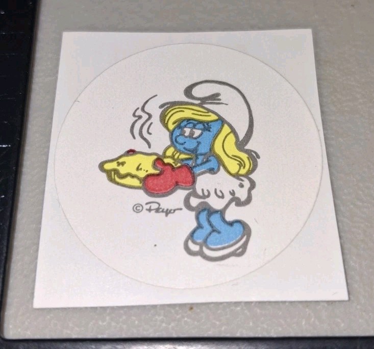 vintage Stickers Scratch N Sniff Smurfet SMURF APPLE, Single,peyo RARE