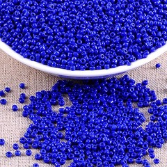2000 pcs Opaque Glass small Beads 2mm (10/0) + Storage Box Jewelry Making