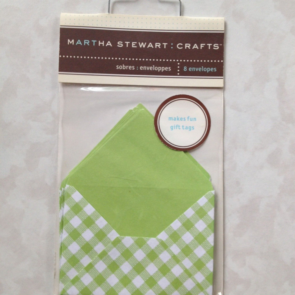 MARTHA STEWART CRAFTS ENVELOPES GREEN GIFT TAGS LIME GREEN ENVELOPES 8 PCS