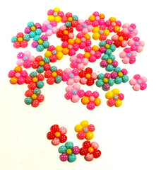 Lot of 40 Multicolor Flower Flatbacks For Crafting – NEW (#13)
