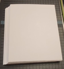 35 – 8″x10″ White Cardboard 200gsm Thick Paper Cardboard Sheets – 35 Count Pkg
