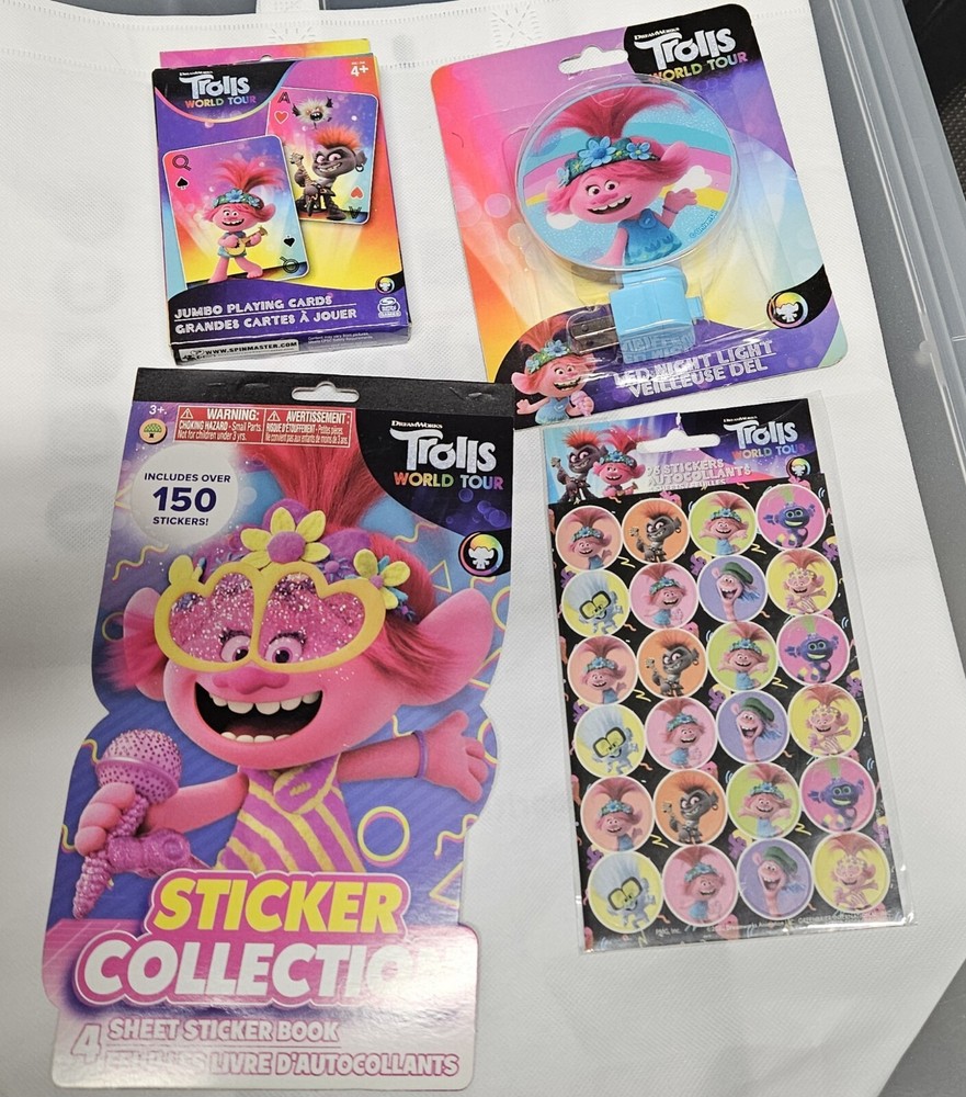 Trolls World Tour Stickers Night Light And Play Cards