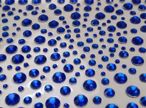 CraftbuddyUS 325 Royal Blue Self Adhesive Diamante Rhinestone Gems Cards Bling
