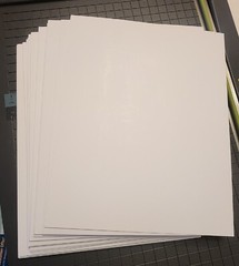 35 – 8″x10″ White Cardboard 200gsm Thick Paper Cardboard Sheets – 35 Count Pkg