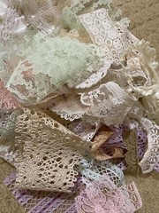 LARGE JUNK JOURNAL SUPPLIES/Napkins,readers Digest, Paper, Fabrics (SEE PHOTOS)