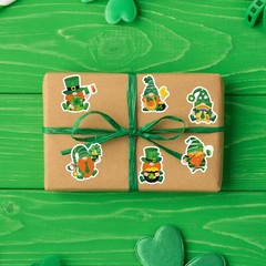 1000 Pcs St. Patrick’s Day Stickers Roll Cartoon Gnome Lucky Clover Self-Adhes