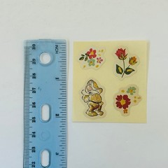 VINTAGE STICKERS The Disney Store Snow White Characters SLEEPY DOC DOPEY BASHFUL