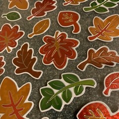 FALL PAPER CRAFTS STICKERS SHINY LEAVES FALL LEAVES FALL FOILED LEAVES 26PCS